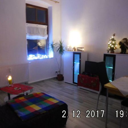 Ferienwohnung Am Schloss 톨거우 외부 사진