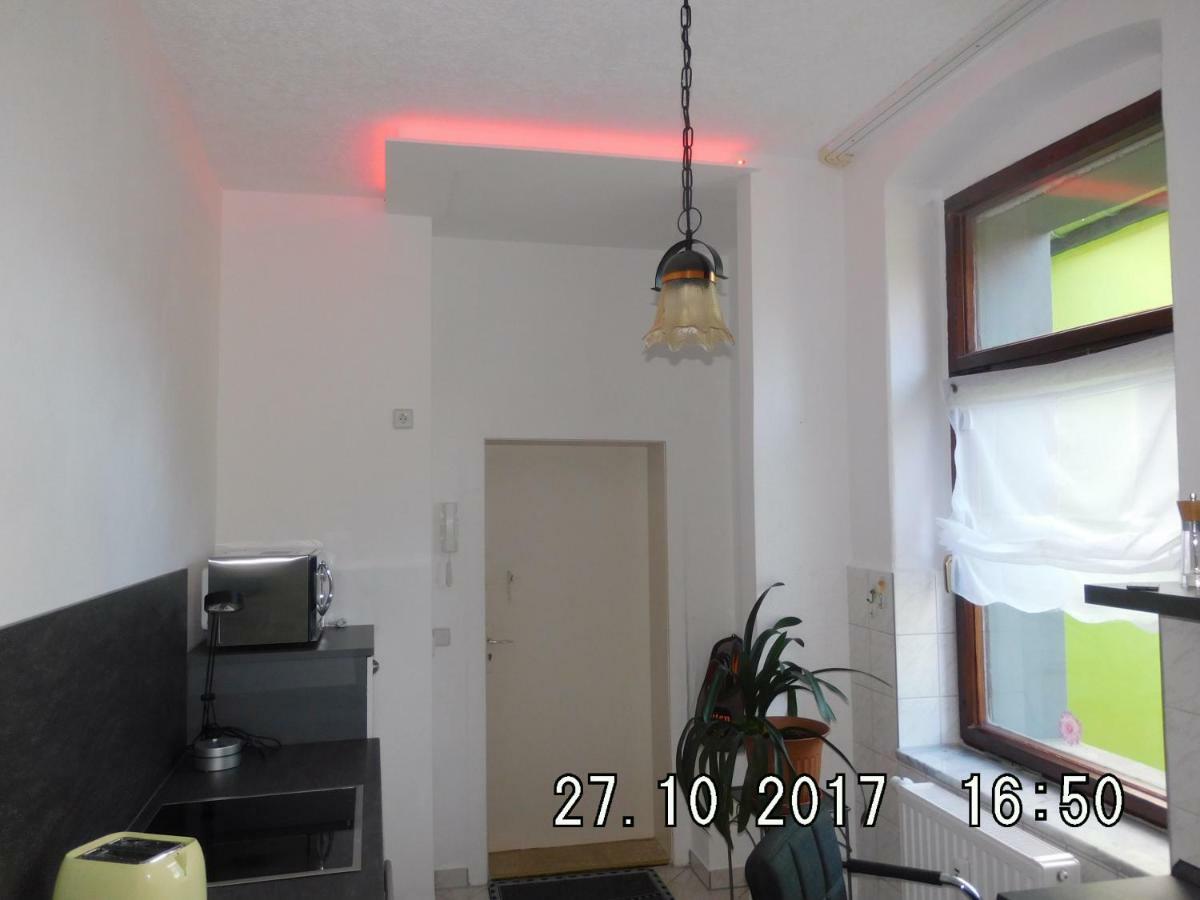 Ferienwohnung Am Schloss 톨거우 외부 사진
