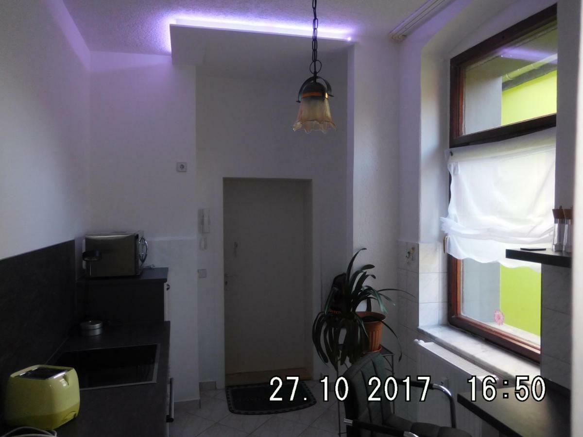 Ferienwohnung Am Schloss 톨거우 외부 사진